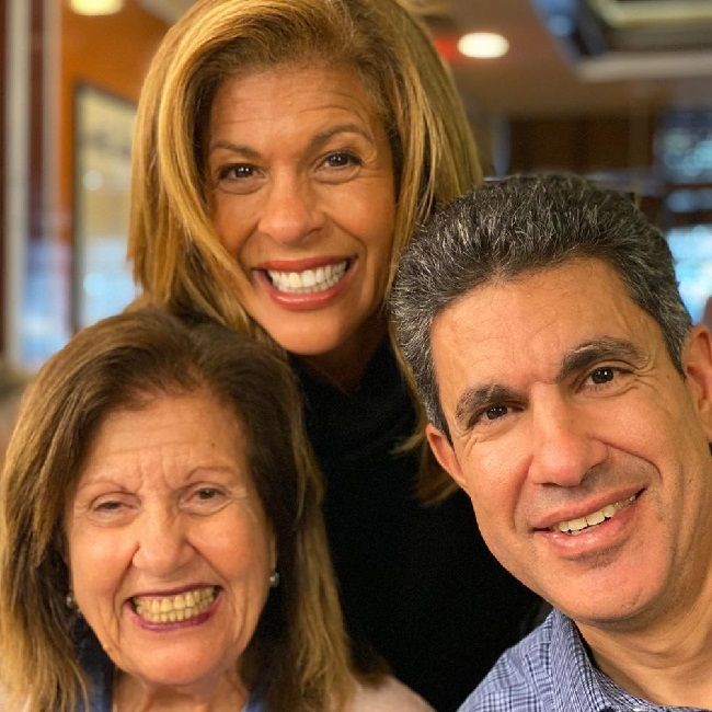 How old is hoda today?