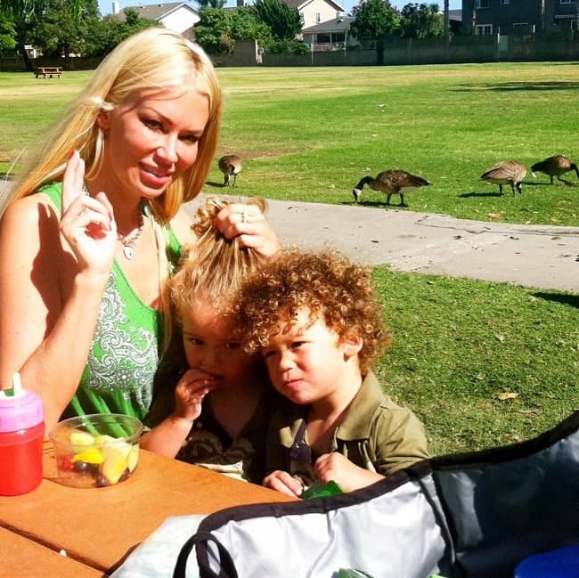 Jenna Jameson with her twin son