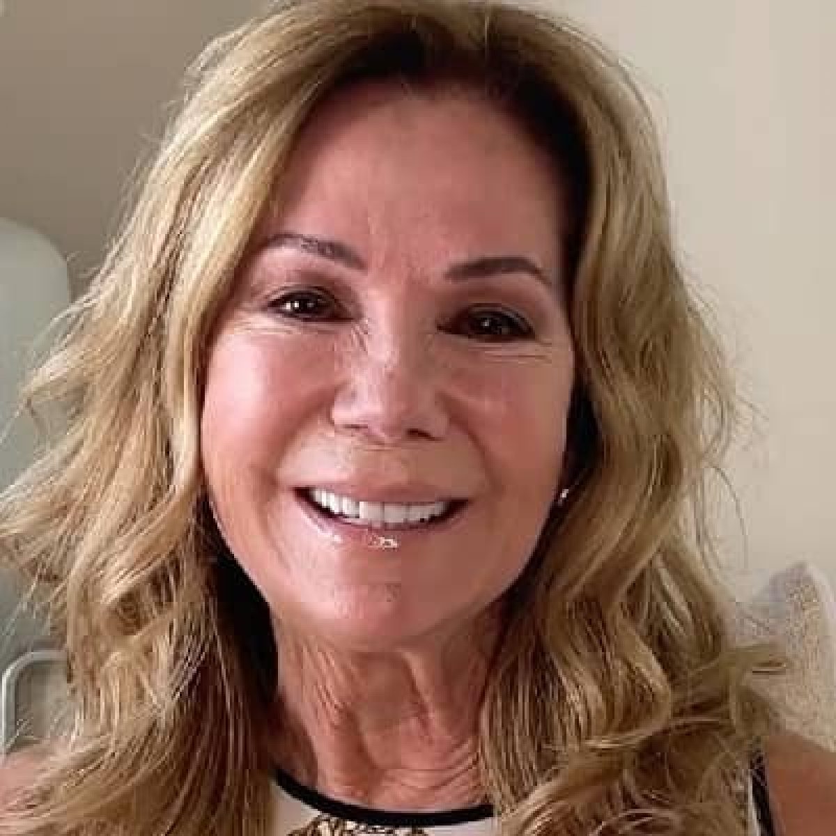 Kathie Lee Gifford - Bio, Age, Net Worth, Height, Married, Facts
