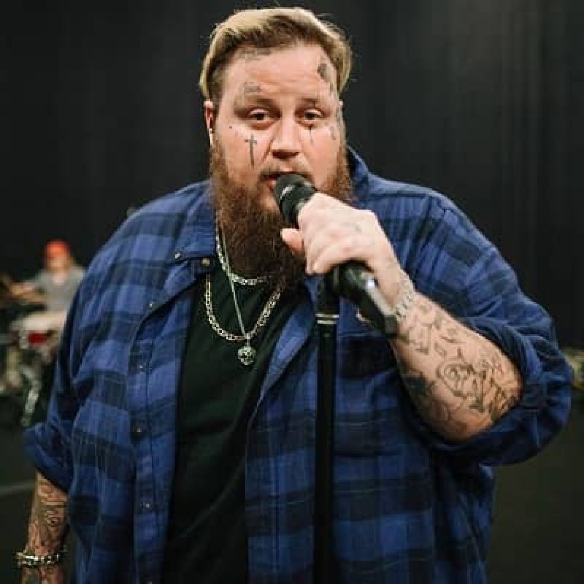Jelly Roll - Bio, Age, Net Worth, Height, Married, Nationality, Body Measurement, Career