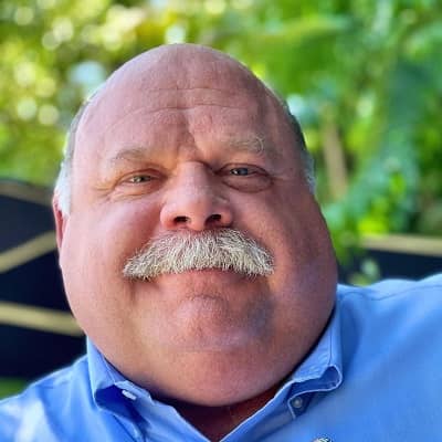 Kevin Chamberlin - Bio, Age, Net Worth, Height, Single, Facts