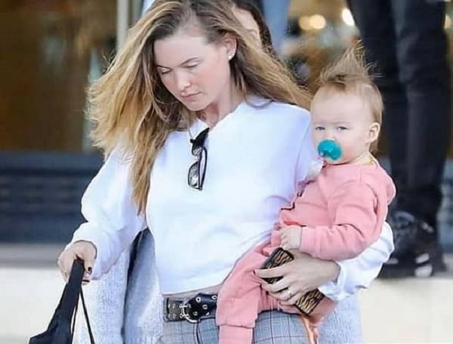 Baby Gio with her mom Behati