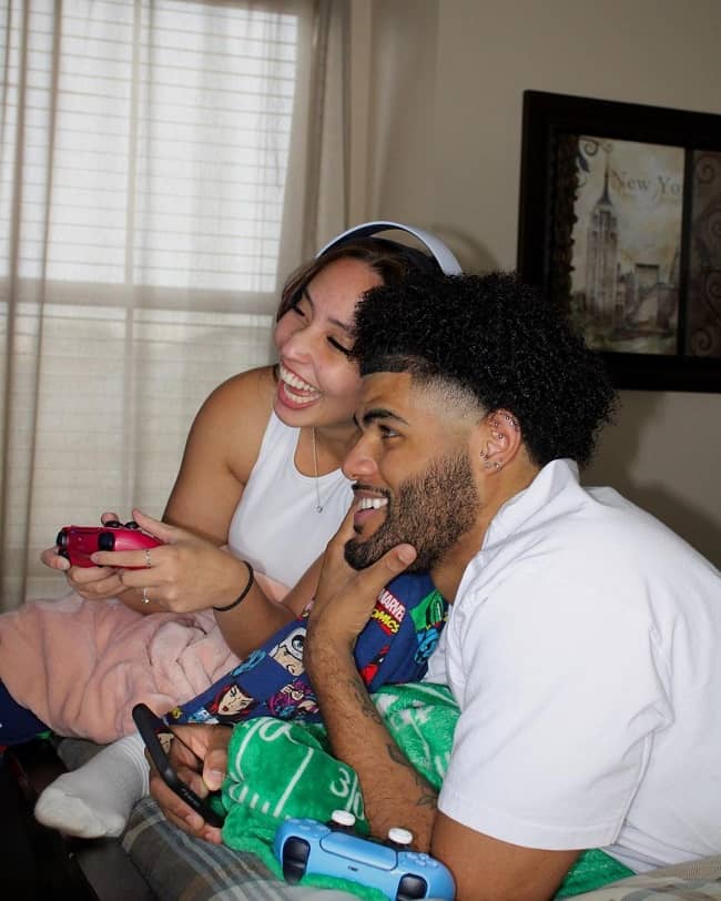 Breana Clough and her boyfriend while playing video games uploaded videos in YouTube Source Instagram