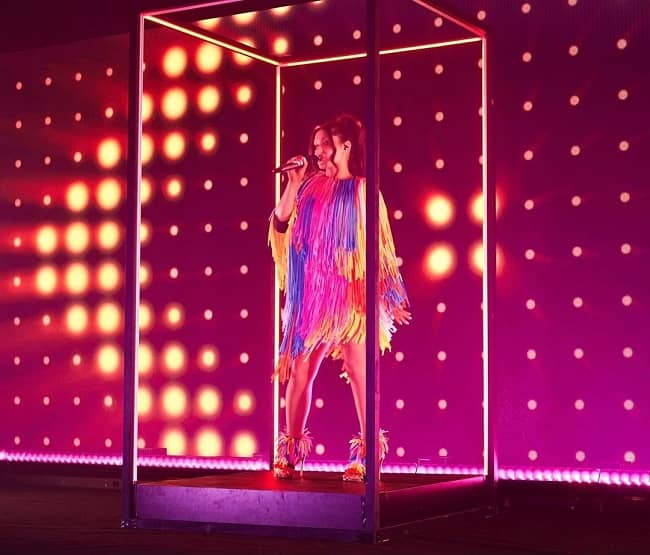 Bella Paige performing in her concert (Source Instagram)