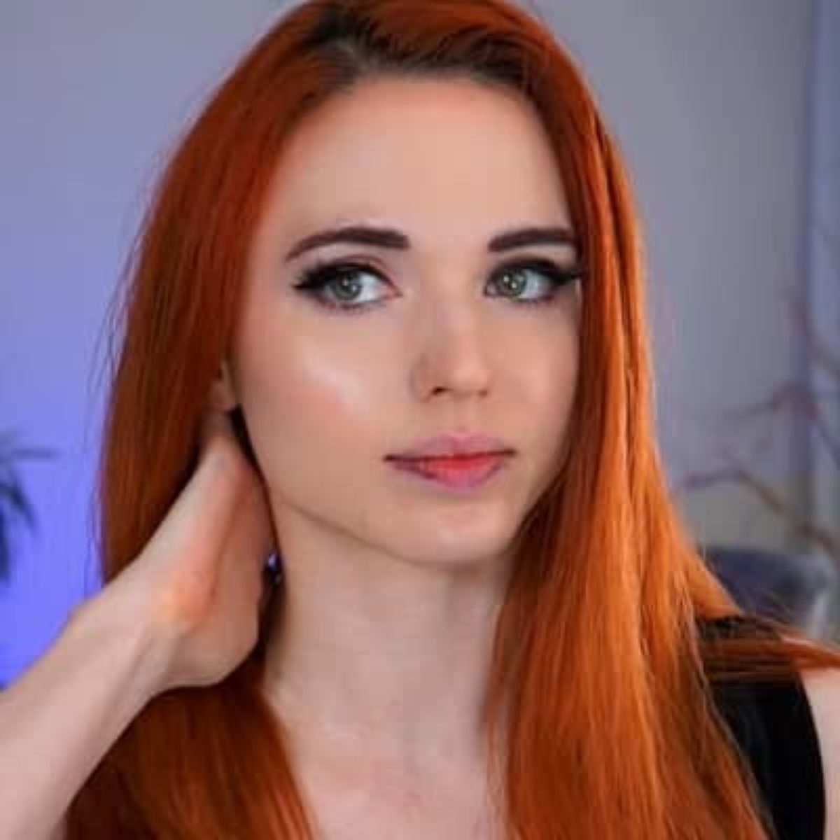 Amouranth - Bio, Career, Age, Net Worth, Height, Nationality, Facts