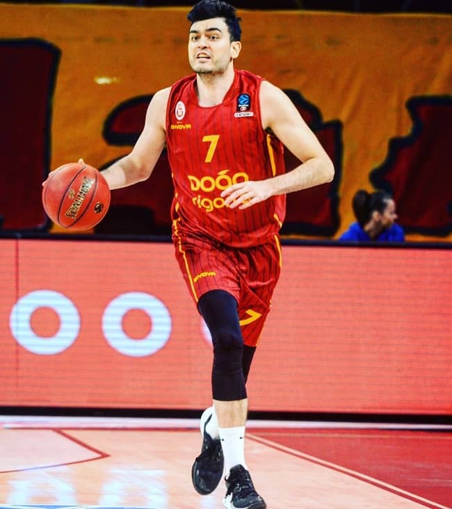 Yigit Arsla during his game (Source Instagram)