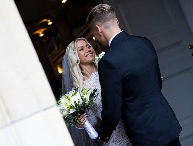 Jens Stryger Larsen with his wife (Source Instagram)