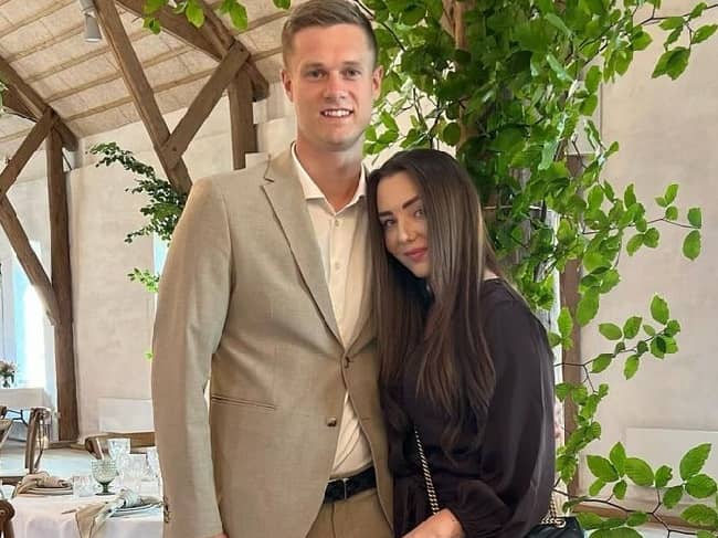 Peter Vindahl Jensen with his girlfriend (Source Instagram)