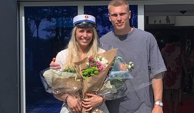 Rasmus Kristensen with his wife (Source Instagram)