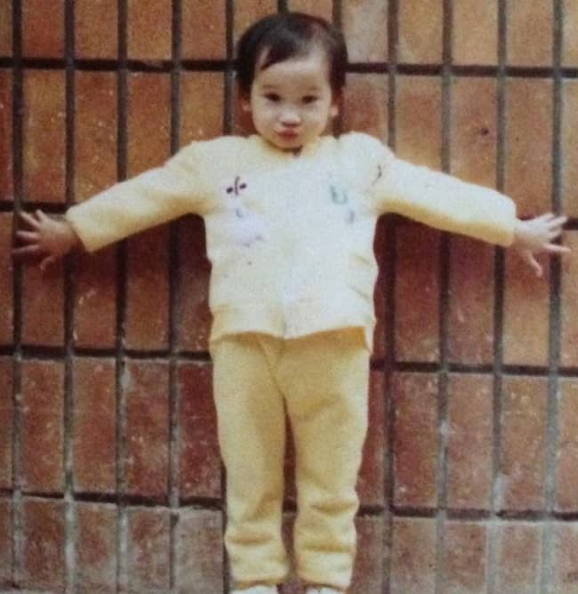 Meng'er Zhang during her childhood days (Source Instagram)