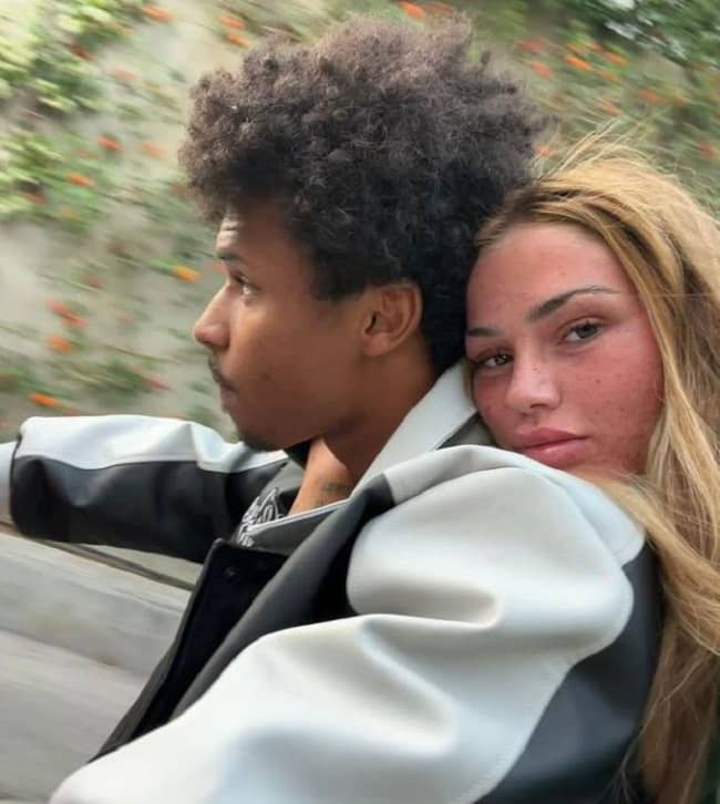 Karim Adeyemi with his girlfriend (Source Instagram)